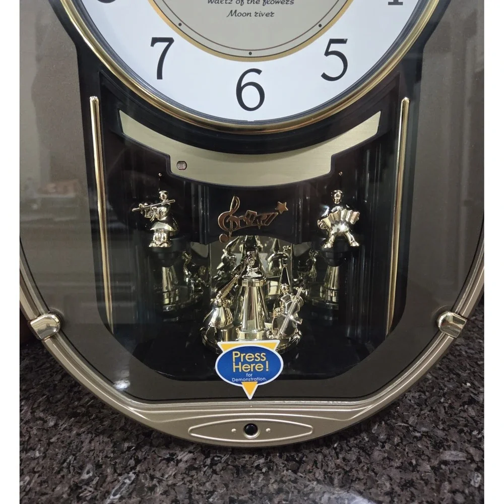 Seiko Melodies in Motion Wall Clock Vintage Model QXM329NRH New Without Box